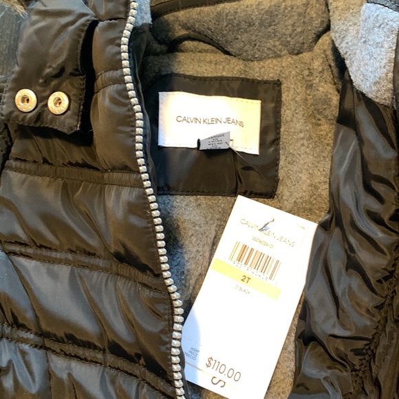 Brand new worth tag Calvin Klein - Picture 4 of 5